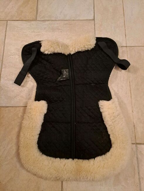 Korrektur-Lammfell-Sattelpad von Felix Bühler, Felix Bühler , Marie, Saddle Accessories, Brühl