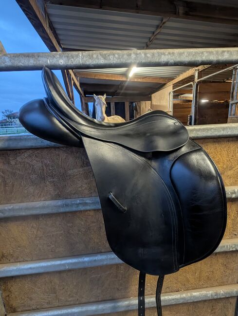 County Dressursattel Competitor 17,5" - top gepflegt, County  Competitor , Christine , Dressursattel, Einhausen