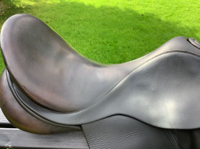 County Dressursattel Competitor 16,5“, County Competitor, BeGü, Dressage Saddle, Lübeck , Image 2