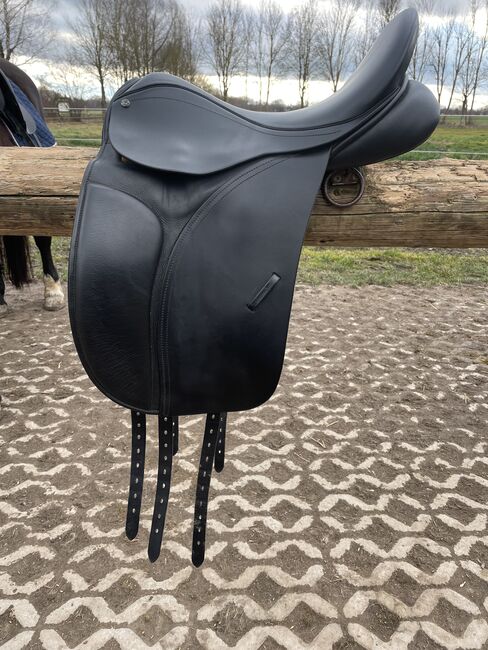 County Dressursattel, County  Competitor , Lara , Dressage Saddle, Ismaning 