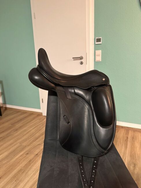 Custom Dressursattel, Custom Saddlery, Stefanie, Dressage Saddle, Lochau, Image 3