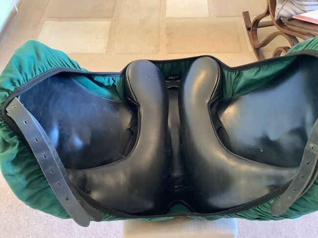 Custom Hulsebos Monoflap Dressage Saddle, Hulsebos , Carolyn Thow, Dressursattel, Alvarado, Abbildung 7