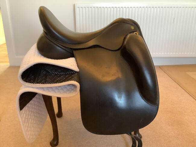 Custom Hulsebos Monoflap Dressage Saddle, Hulsebos , Carolyn Thow, Dressage Saddle, Alvarado, Image 4