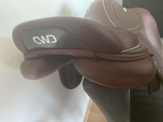 Cwd 2gs Mademoiselle, Cwd Cwd 2gs Mademoiselle , FW, Springsattel, Dinslaken, Abbildung 5