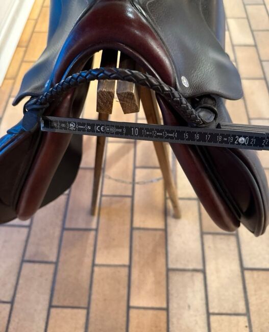 CWD Springsattel Braun 17.5" SE02 - wenig genutzt, CWD SE02, Bea, Jumping Saddle, Stuhr, Image 5