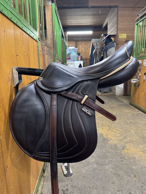 CWD Mademoiselle 2Gs Springsattel, CWD  Mademoiselle 2Gs , Andreas Dreschl, Jumping Saddle, Moosburg 