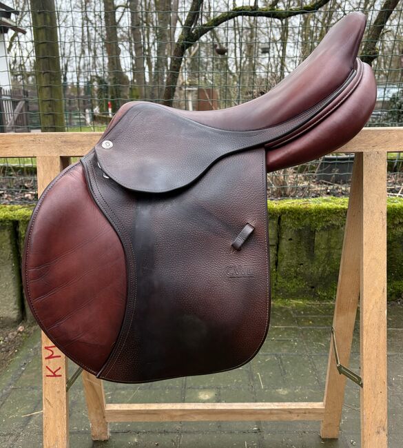 CWD Springsattel braun S06 17,5, CWD SE06, Anni, Siodła skokowe, Berlin