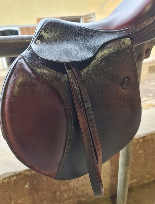 CWD Springsattel,  17,5 Zoll, braun, sehr guter Zustand., CWD Springsattel, Birgitt Waibler , Jumping Saddle, München, Image 5