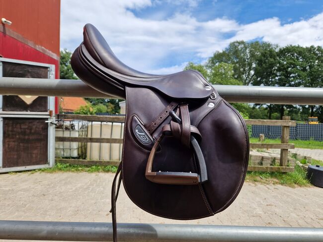 Dunkelbrauner Sattel von Erreplus JD, Erreplus JD, Andrea Valek , Jumping Saddle, Kluse , Image 4