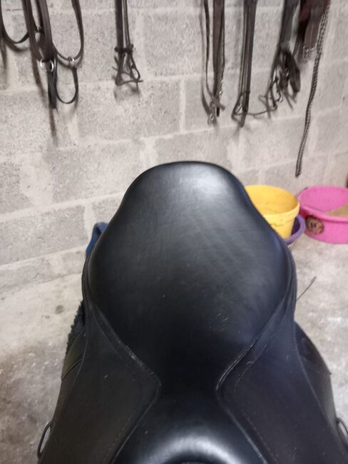 De Garda 17.5inch medium width saddle, Semellia De Garda, Antoinette McManus , Jumping Saddle, Drumshanbo , Image 5