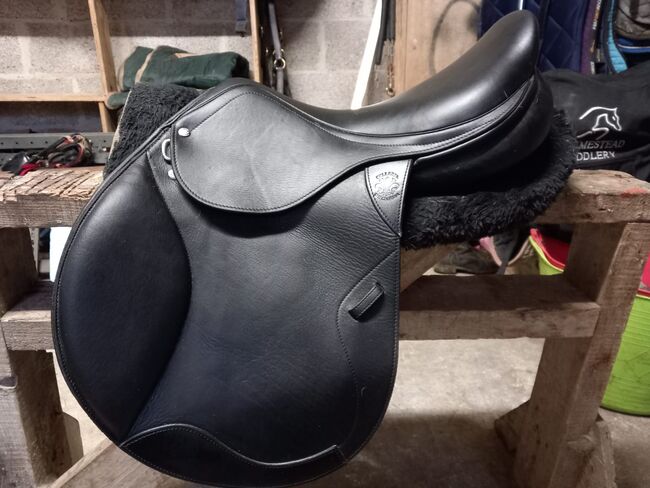 De Garda 17.5inch medium width saddle, Semellia De Garda, Antoinette McManus , Jumping Saddle, Drumshanbo , Image 4