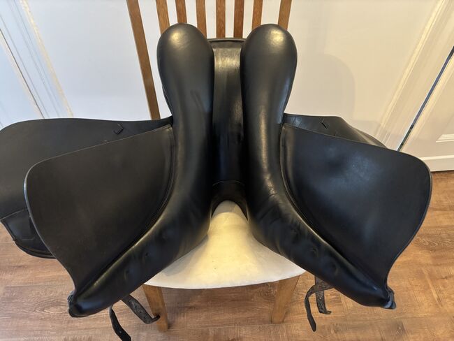 Dessursattel Prestige Milan 17 er Sitzfläche 31 Kammer von 2014, Prestige Italy Milan, Julia, Dressursattel, Lünen, Abbildung 7