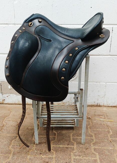 Deuber El Campo S3 Dressursattel  Barocksatte, Deuber   El Campo S3, Dr.Jost Jahn, Dressursattel, Nebel, Abbildung 2