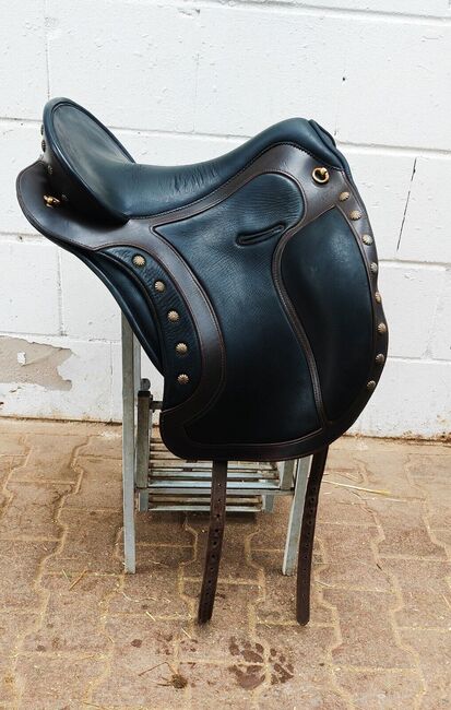 Deuber El Campo S3 Dressursattel  Barocksatte, Deuber   El Campo S3, Dr.Jost Jahn, Dressage Saddle, Nebel, Image 3