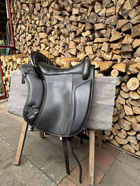 Deuber & Partner Ibero Verano, Deuber & Partner  Ibero Varano, Else , Baroque Saddle, Hohenlockstedt, Image 2