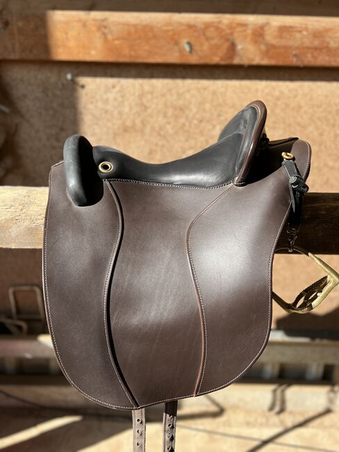 Deuber & Partner Orleans, Deuber & Partner  Orleans , Janine , Baroque Saddle, Ahnsen