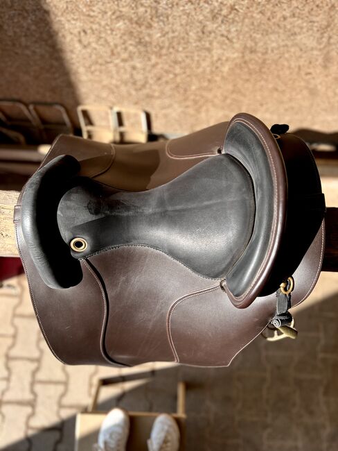Deuber & Partner Orleans, Deuber & Partner  Orleans , Janine , Baroque Saddle, Ahnsen, Image 6