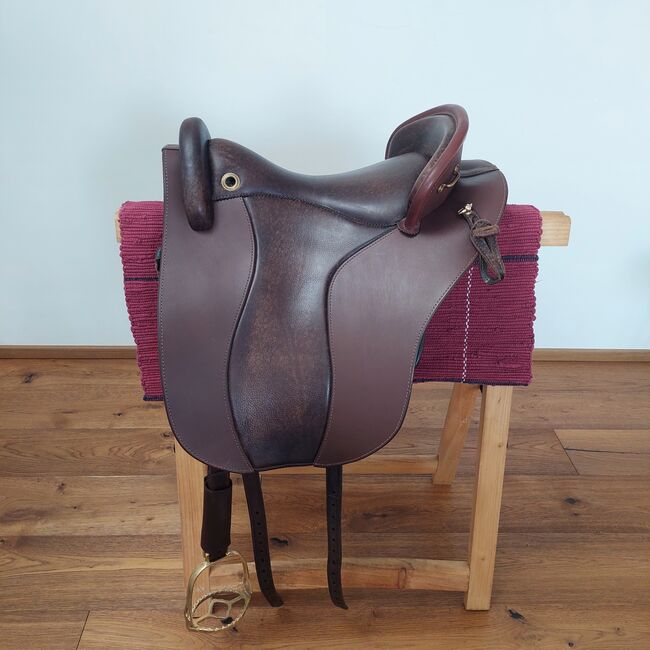 Deuber & Partner Orleans SKL, Deuber & Partner Orleans SKL, Elisabeth, Baroque Saddle, Esch