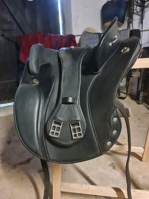 Deuber & Partner Ronda Deluxe Barocksattel S2, Deuber & Partner Ronda Deluxe, Juliane, Baroque Saddle, Bayreuth , Image 3