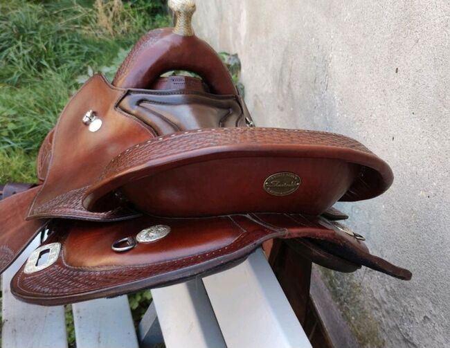 Deuber & Partner Startrekk Western, Deuber und Partner Startrekk  Commander , F.R, Treeless Saddle, Brandenburg, Image 4