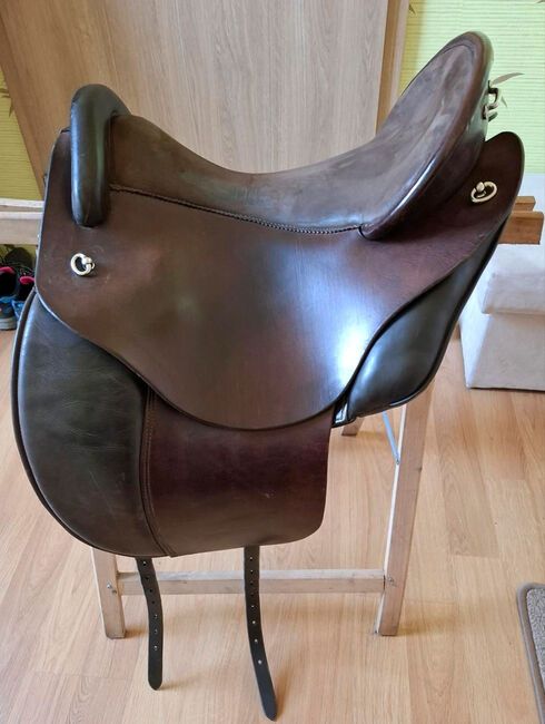DEUBER Quantum Western/Dressur/Freizeit m Fendern/Blättern S4 TOP, DEUBER Quantum, Nina Marks, Baroque Saddle, Wolfsburg, Image 3