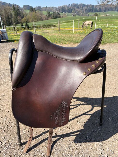 Deuber Sattel, Deuber, Tina, Baroque Saddle, Wädenswil