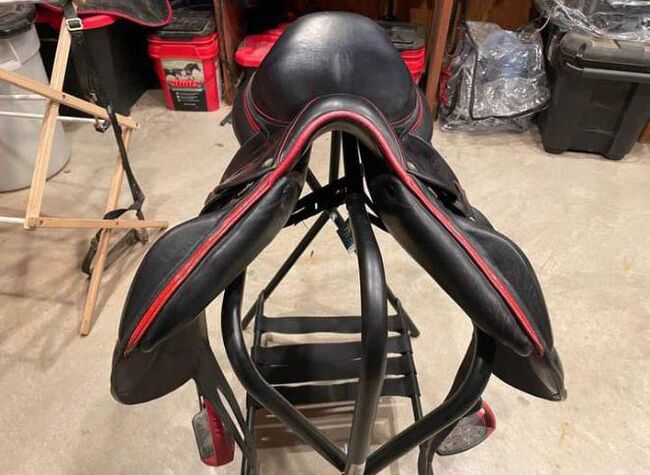 Devoucoux Chiberta O Jump Saddle, Chiberta O, Steven Ulrich, Sonstiger Sattel,  Innere Stadt