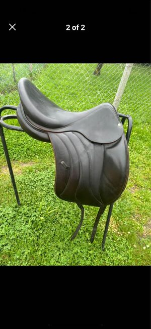 Devoucoux Dressage saddle, Devoucoux  Milady, Alicia, Dressage Saddle, Gainsborough 