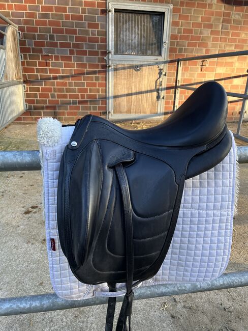 Devoucoux Dressursattel, Devoucoux  Makila Harmonie, Antje , Dressage Saddle, Osterholz-Scharmbeck , Image 4