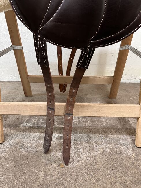 Devoucoux Dressursattel „Bonitao“ für schmales Pferd mit etwas Schwung im Rücken, Devoucoux Bonitao , Andrighetto, Dressage Saddle, Hagenwil b. Amriswil, Image 3