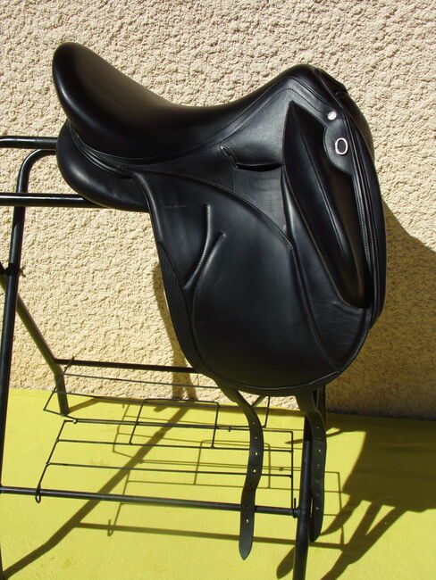 Selle Dressage Devoucoux Makila Lab E 17'5, Devoucoux Makila Lab E , sophia, Dressage Saddle, hery sur alby