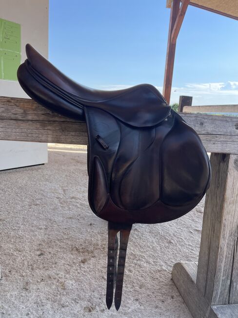 Devoucoux monoflap jumping saddle, Devoucoux  Monoflap Chiberta, Ajda, Jumping Saddle, Ljubljana, Image 4