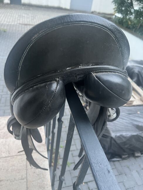 Diamant Windsor Spring Tree Sattel 17, Windsor  Diamant , Sandra , Dressage Saddle, Worms, Image 7