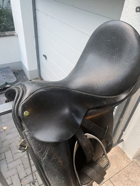 Diamant Windsor Spring Tree Sattel 17, Windsor  Diamant , Sandra , Dressage Saddle, Worms, Image 2
