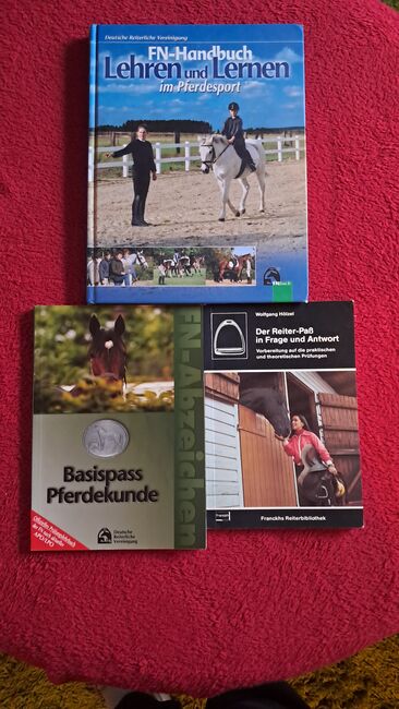 div.Ausbildungsbücher, Tina, Bücher, Frankenthal (Pfalz)