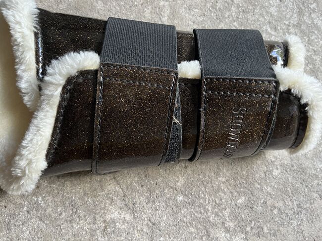 Verschiedene Gamaschen WB, Verschiedene , Uschi Nowlan, Tendon Boots, München, Image 9