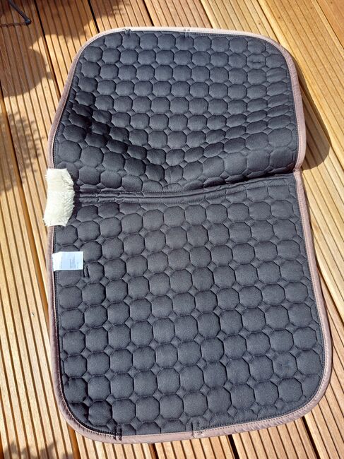 Dunkelgrünen Schabracke, Jutta Jaskolka , Dressage Pads, Ennepetal, Image 2