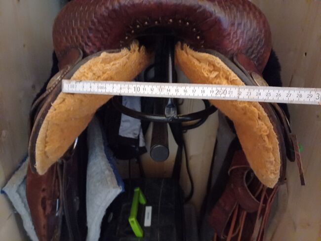 Double C Saddlery Custom Brand 1040 16 Zoll, Double C Saddlery Custom Brand, Lisa, Western Saddle, Lerchfeld, Image 2