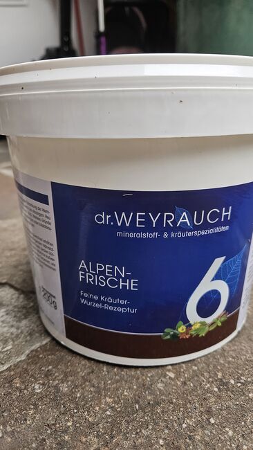 Dr. Weyrauch Alpenfrische Nr. 6, Dr. Weyrauch  Nr. 6, Sabrina, Pasza i suplementy dla koni, Bülach