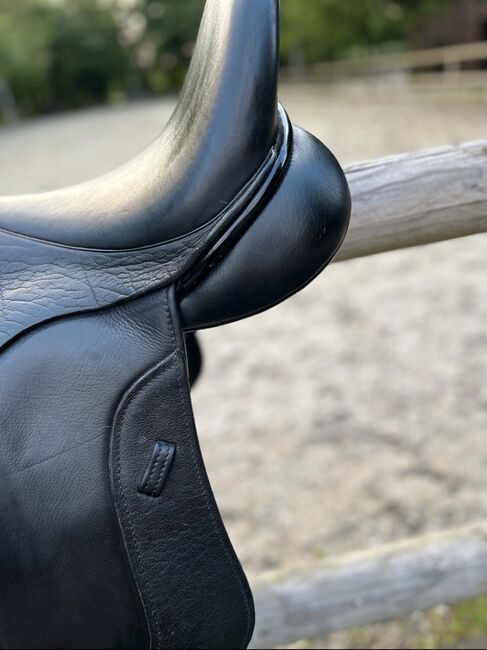 Dresch Dressursattel Lack Klettpauschen 17,5” weite Kammer *** NEUWERTIG ***, Dresch XT Flat Verdades, Sell_It_All, Dressage Saddle, Ahrweiler, Image 2