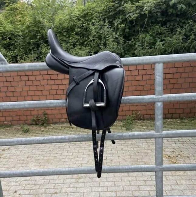 Dresch Dressursattel XT Flat Verdades 17,5, Dresch  Xt Flat Verdades, Anja , Dressage Saddle, Offenburg, Image 6