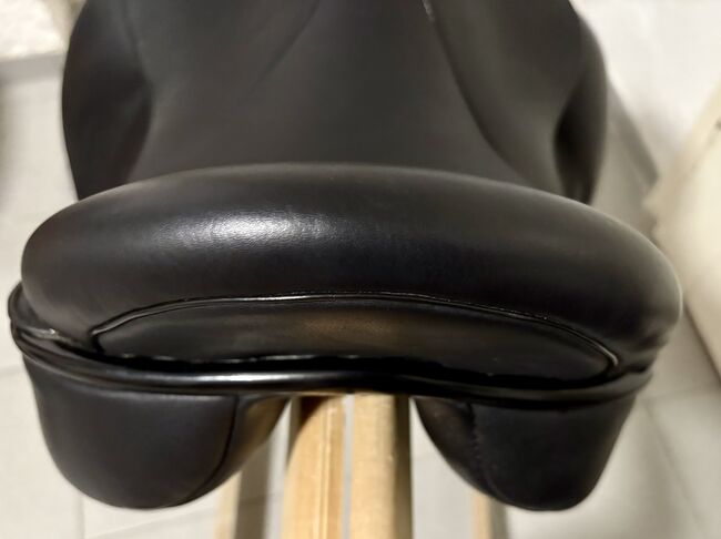 Dresch Sattel, Dresch, Sarah Hauser, Dressage Saddle, Zürich, Image 2