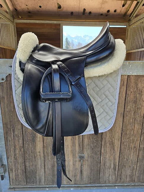 Dressursattel 17.5", Ella, Dressage Saddle, Glarus, Image 4