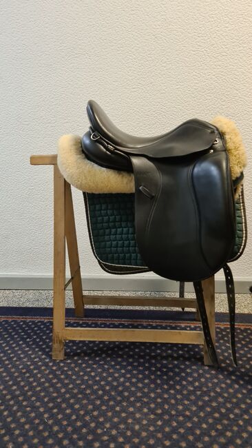Dressur Sattel 17" Busse Anky Painted Black, Busse Anky , Claudia Kruse , Dressage Saddle, Sprakensehl 