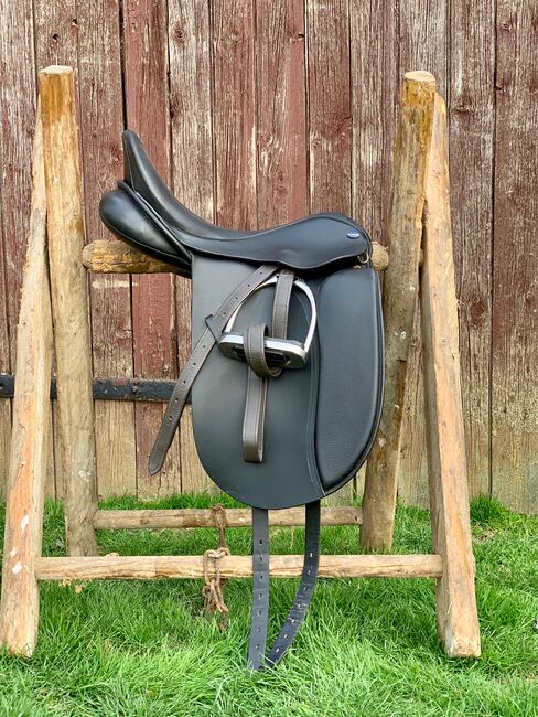 Dressursattel 17" Euroriding Diamant, Prestige Diamant, Laura Feist, Dressage Saddle, Weimar, Image 6