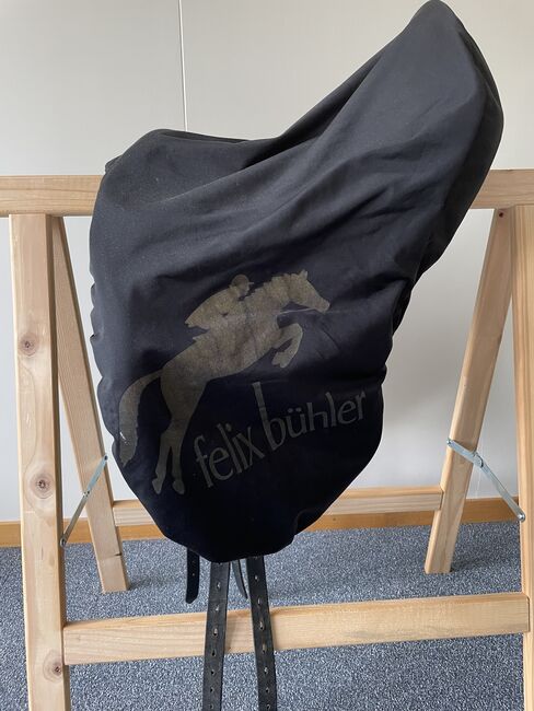 Dressursattel 17 Zoll - Peter Menet x Felix Bühler, Peter Menet x Felix Bühler, Noëlle, Dressage Saddle, Gossau SG, Image 2