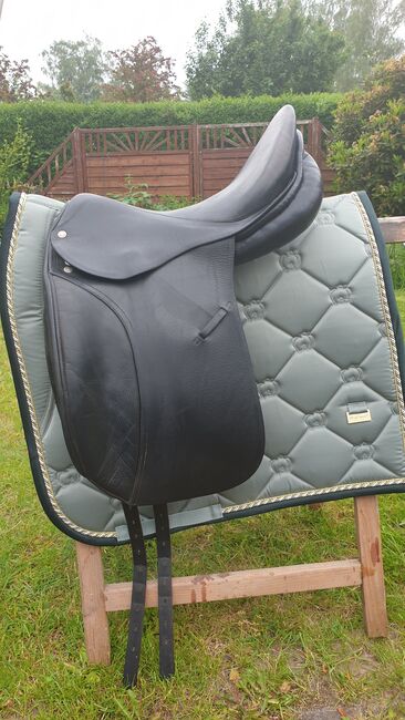 Dressursattel 17 Zoll, Röösli Pilatus , Marie, Dressage Saddle, Ahrensburg