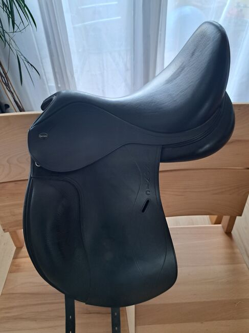 Dressursattel, 18 Zoll, Ikonic Classic Line 1601, Doppelblatt, Ikonic Classic Line 1601, Miriam, Dressage Saddle, Stuttgart