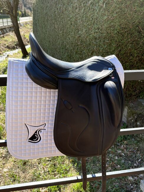 Dressursattel 3S Bentley St.Michael, 3S St.Michael , Petra Georg, Dressage Saddle, Neuhaus 