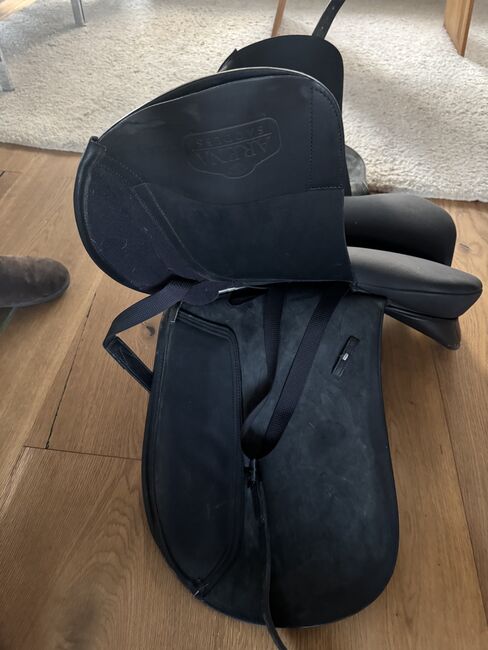 Dressur Sattel, Arena Arena Dressage Wide, Guido Klempt, Dressage Saddle, Bergisch Gladbach, Image 11